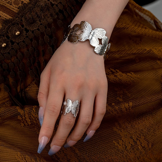 Stylish Alloy Hand Cuff Ring Set