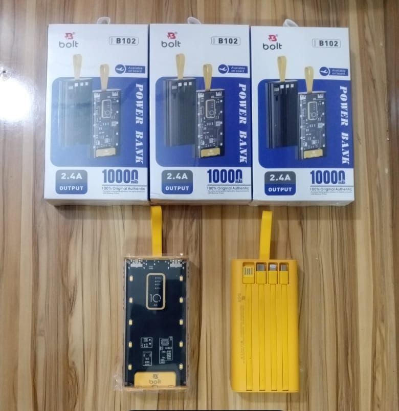 Bolt Power Bank B102 with 4 Cables Attached Complete 10000 Mah