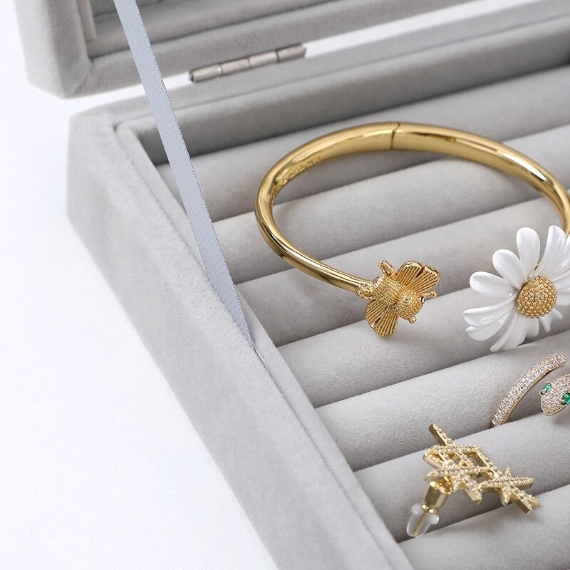 Mistico Velvet Carrying Case