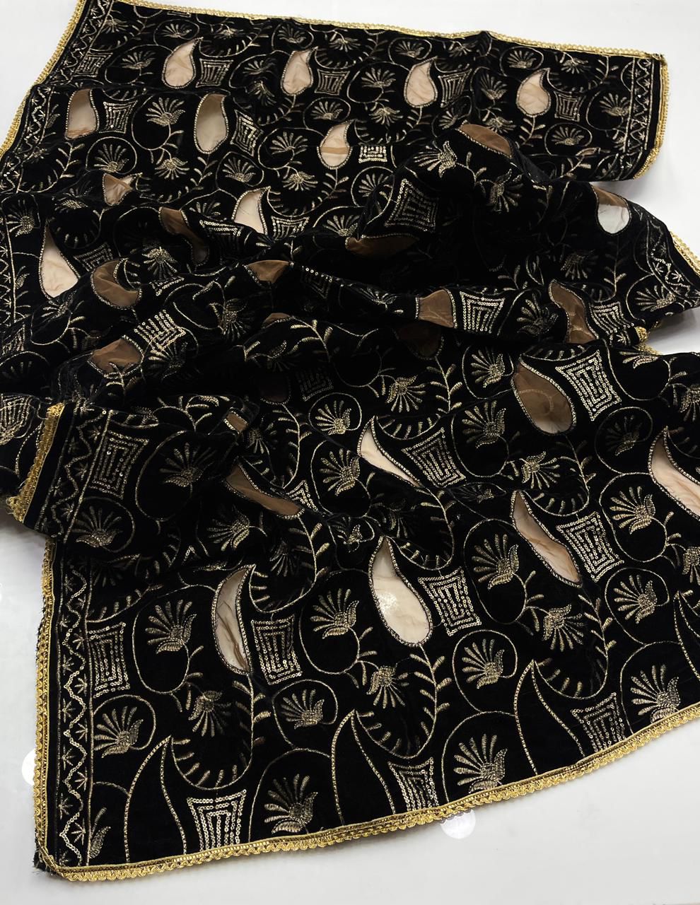 Embroidered Net Velvet Shawl